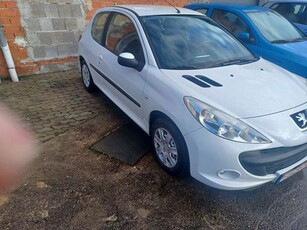 Peugeot 206206+ 75