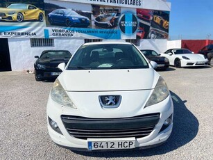 Peugeot 2071.4i Urban 75