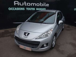 Peugeot 2071.6 VTi 120ch Premium A