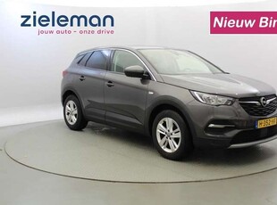 Peugeot 30081.6 Turbo Business Executive Automaat - Trekhaak,