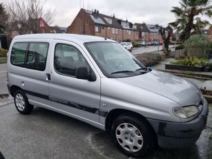 Peugeot Partner1.4 Combi aangepast voor invalide