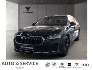 Skoda SuperbCombi L&K PANO*AHK*LEDER*NAVI*ACC*UVM