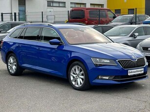 Skoda SuperbCombi Premium Edition 2.0 TDI 4x4 DSG AHK