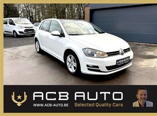 Volkswagen Golf1.2 TSI Highline DSG / Pano / Navi / Adaptiv