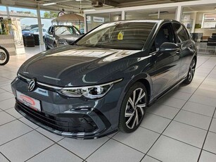 Volkswagen GolfVIII 1.5 eTSI R-Line DSG Navi RFK ACC 18