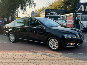 Volkswagen Passat1.4 TSI Comfortline Nav*AHK*Szhz*TÜV NEU*