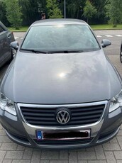 Volkswagen Passat1.6i Base