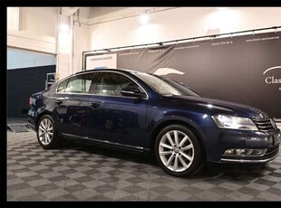 Volkswagen Passat2.0 CR TDi DSG / ALCANTARA / GPS NAVI / PDC