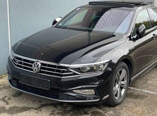 Volkswagen Passat2.0 TDI R Line Pan/Virt/IQ Matrix/Kam/Keyl/17