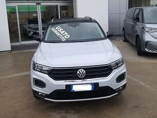 Volkswagen T-RocT-Roc 1.0 tsi Style 115cv