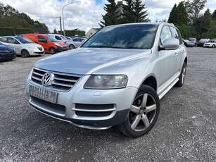 Volkswagen Touareg2.5 R5 TDi Tiptronic camionette papier