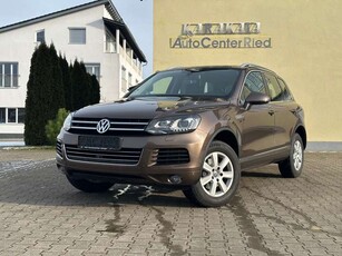 Volkswagen Touareg3.0D Tiptronic 4x4 2H/BiXenon/Pano/Leder/R-Kamera