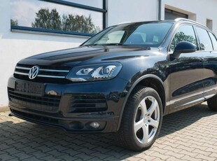 Volkswagen TouaregV6 TDI R-Line Luft Leder AHK Xenon PDC