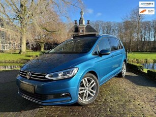 Volkswagen Touran1.2 TSI | Pano | LED | Keyless | Navi |