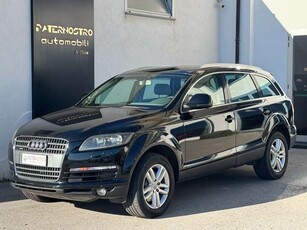 Audi Q7Q7 3.0 V6 tdi quattro tiptronic