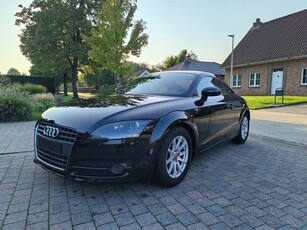 Audi TTTT+Coupe+1.8+TFSI