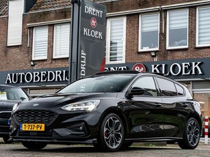 Ford Focus1.0 EcoBoost ST Line PANO ELEK STOEL LED STUUR EN