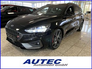 Ford FocusTurnier ST 2.0 B&O+KAMERA+VIRTUEL+RECARO