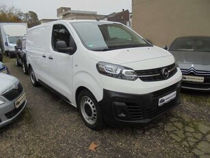 Opel Vivaro1.5 D M Edition Teilleder,AHK,3-Sitze,1-Hand!!!