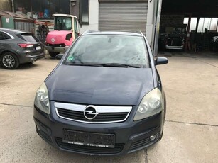 Opel ZafiraCATCH ME