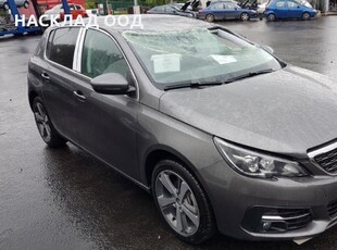 Пежо / Peugeot 308 1.2 PT 2019 г. в Автомобили и джипове в гр. Пловдив