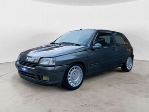 Renault Clio1.8i 16V