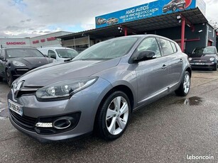 Renault Meganetce 115 cv pack limited superbe etat garantie 12 m