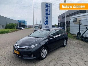 Toyota Auris1.8 Hybrid Touring Sports Business Plus