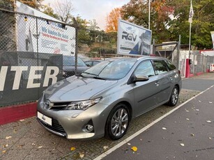 Toyota Auris1.8 VVT-I HYBRID AUTOMATIK TOURING SPORTS