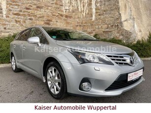 Toyota AvensisKombi*1.Hand*Klima*Xenon*Tempomat*Kamera