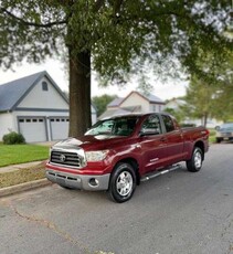 Toyota AvensisToyota Tundra Double Cab