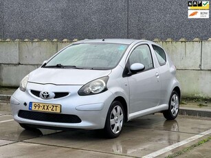 Toyota Aygo1.0-12V + | Airco | Elektrische ramen |