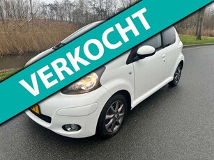 Toyota Aygo1.0-12V Dynamic Navigator 5 deurs/Origineel NL/NAP