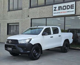 Toyota Hilux2.4 D-4D 4WD 4 porte Double Cab N1 IVA ESCLUSA