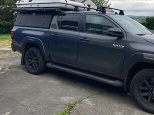 Toyota Hilux2.8 D-4D 4WD Invincible