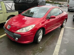 Продавам купе Peugeot 307 на търг