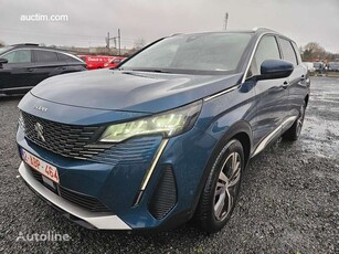 Продавам джип Peugeot 5008 на търг