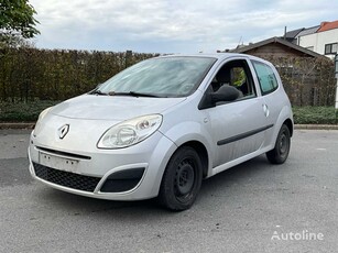 Продавам хечбек Renault Twingo на търг