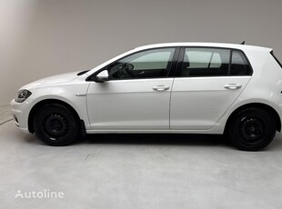 Продавам хечбек Volkswagen Golf на търг