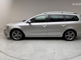 Продавам комби Volkswagen Passat на търг