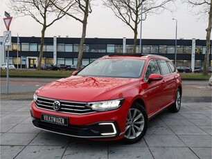 Продавам комби Volkswagen Passat на търг