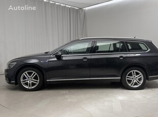 Продавам комби Volkswagen Passat на търг