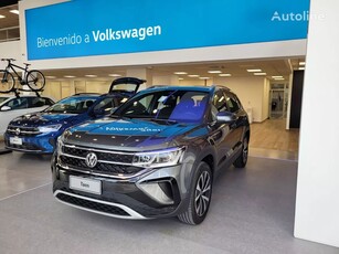 Кросоувър Volkswagen Taos