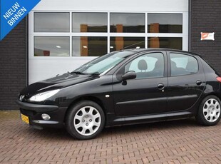 Peugeot 2061.4 One-line | Airco | Elek. Ramen | 226.013KM