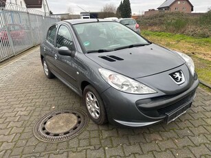 Peugeot 206Basis/TÜV 2/Jahre Neu