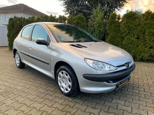 Peugeot 206Grand Filou Cool