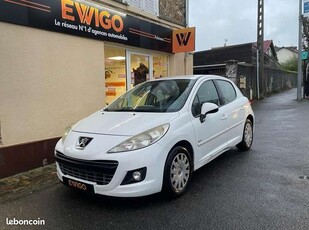 Peugeot 2071.6 HDI 90Ch DISTRIBUTION COMPLETE OK