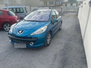 Peugeot 2071.6+VTi+16V+120ch+Premium+Pack+A