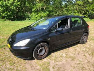 Peugeot 3072.0-16V XSI