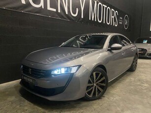 Peugeot 5081.5 l BlueHDi 130 ch EAT8 Allure Francaise